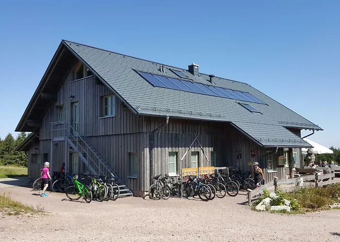 Am Kirchberg * Kurort Steinbach-Hallenberg